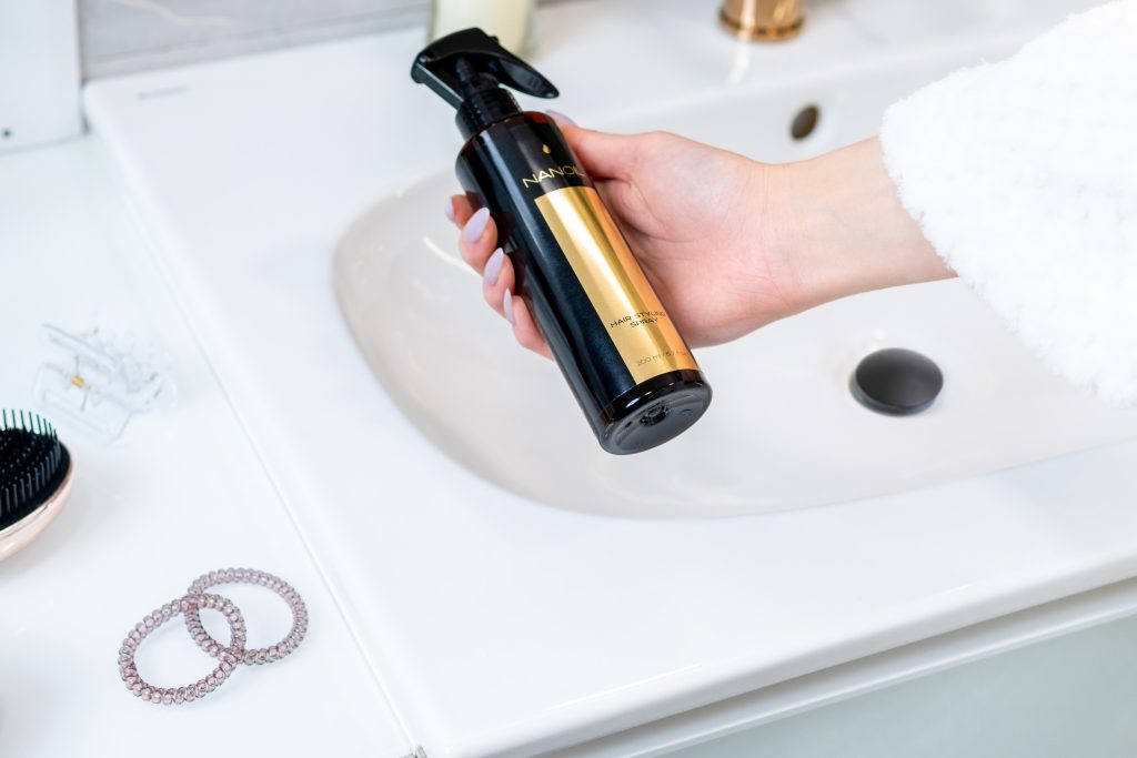 nanoil hair styling spray